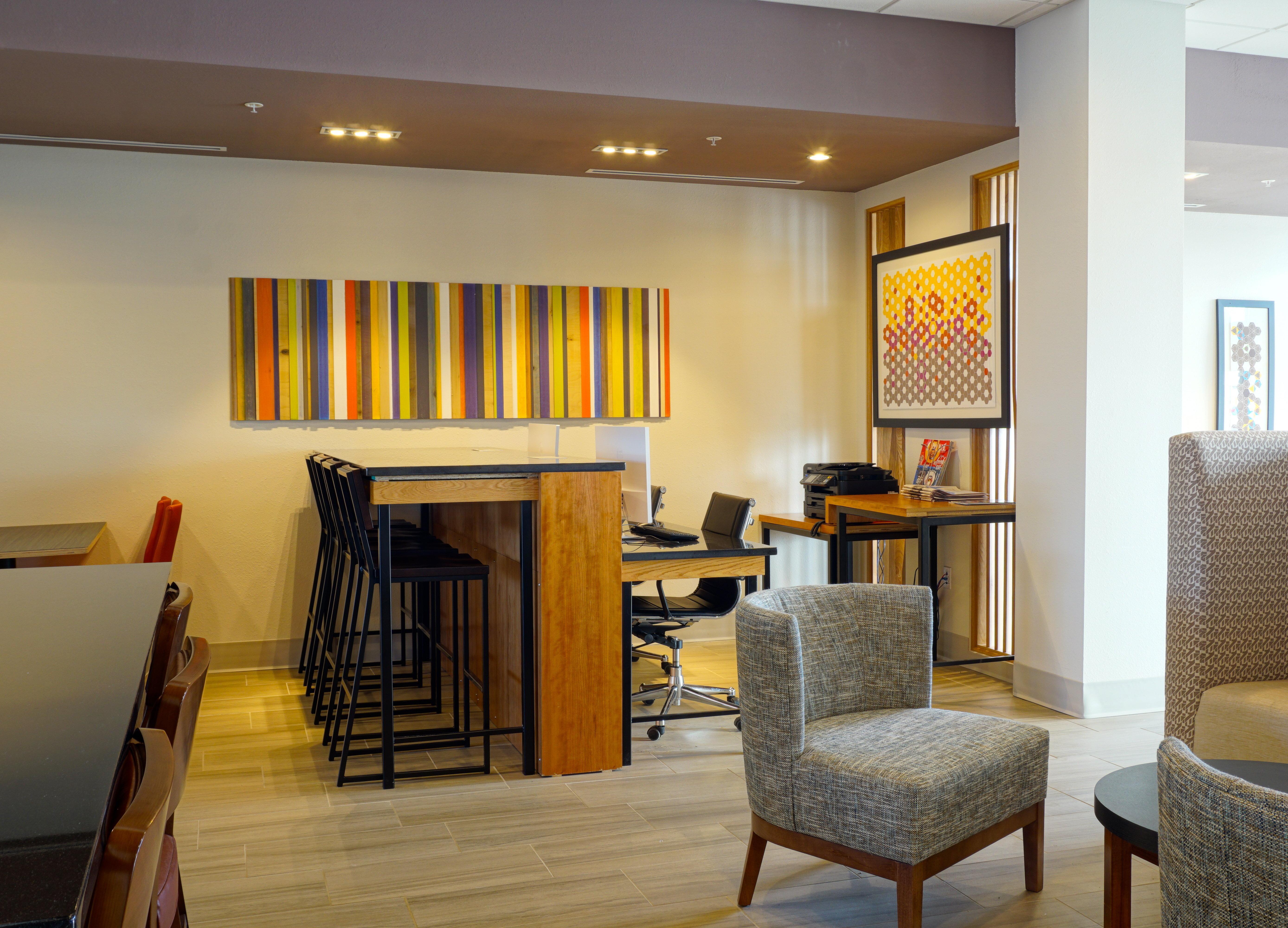 Holiday Inn Express & Suites Omaha - Millard Area By Ihg Ngoại thất bức ảnh