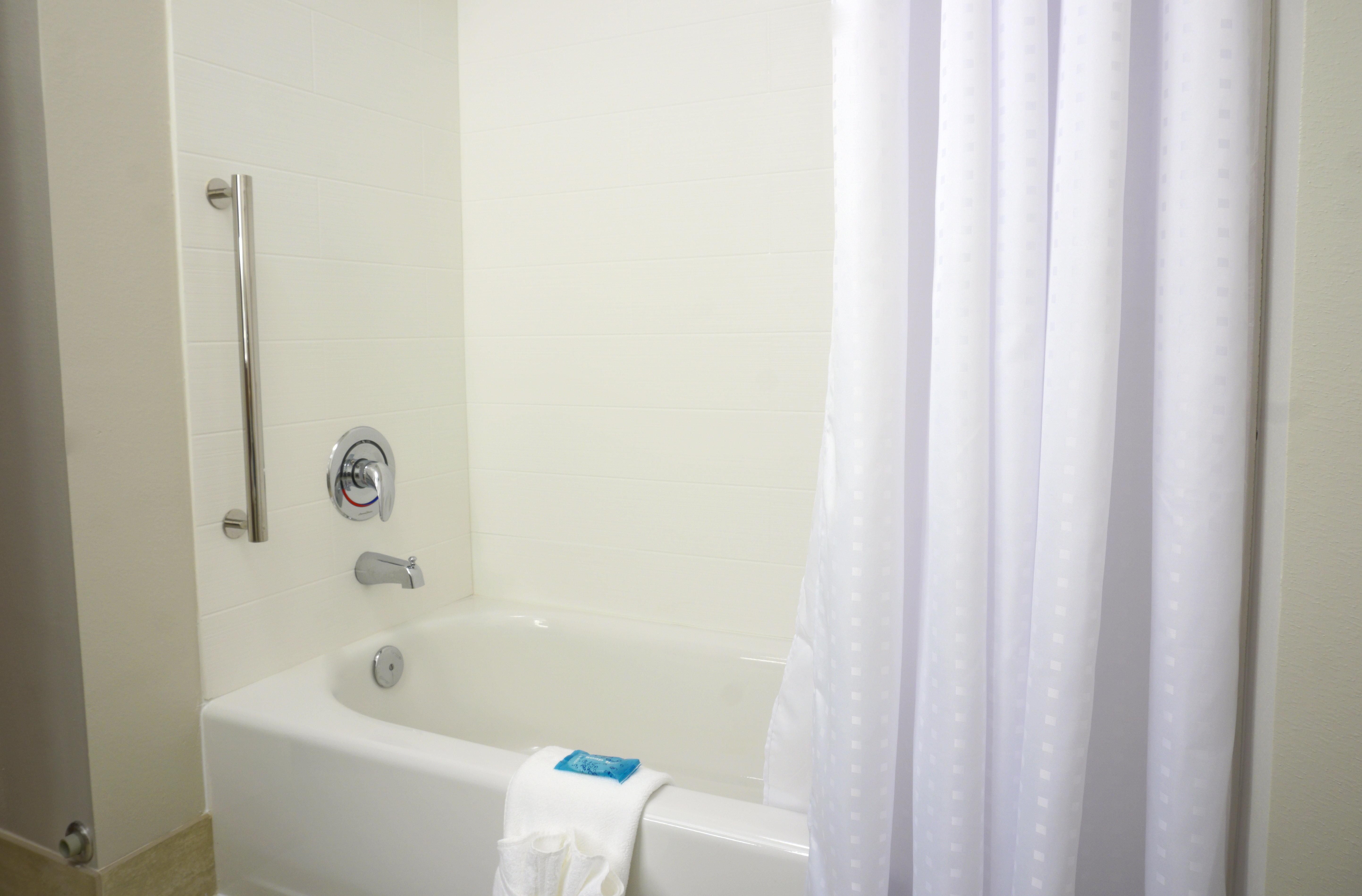 Holiday Inn Express & Suites Omaha - Millard Area By Ihg Ngoại thất bức ảnh
