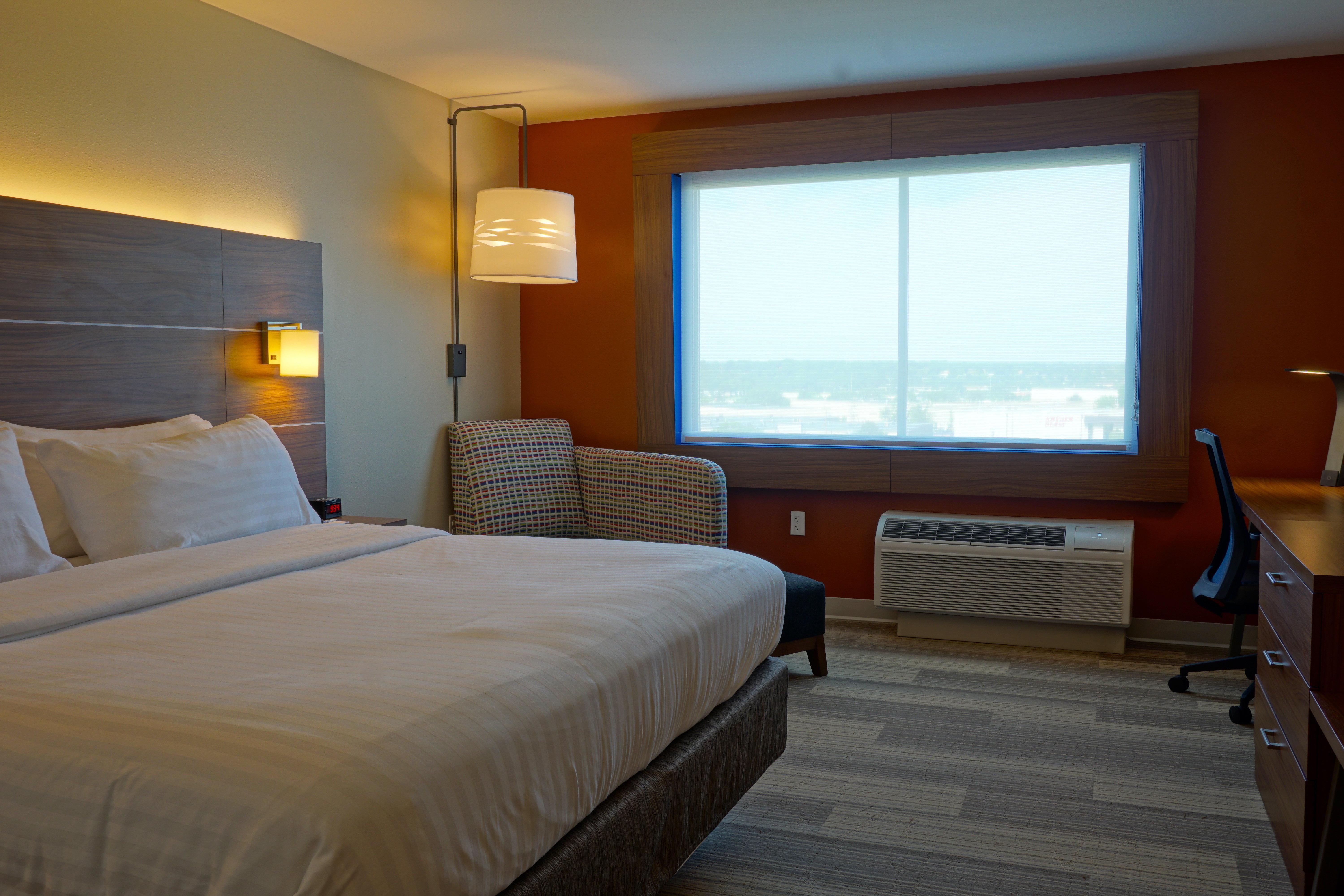 Holiday Inn Express & Suites Omaha - Millard Area By Ihg Ngoại thất bức ảnh